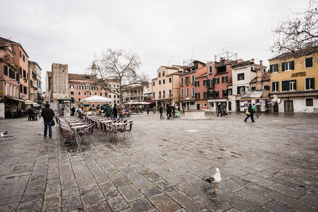 Myplace Campo Santa Margherita Apartments Venecia Exterior foto
