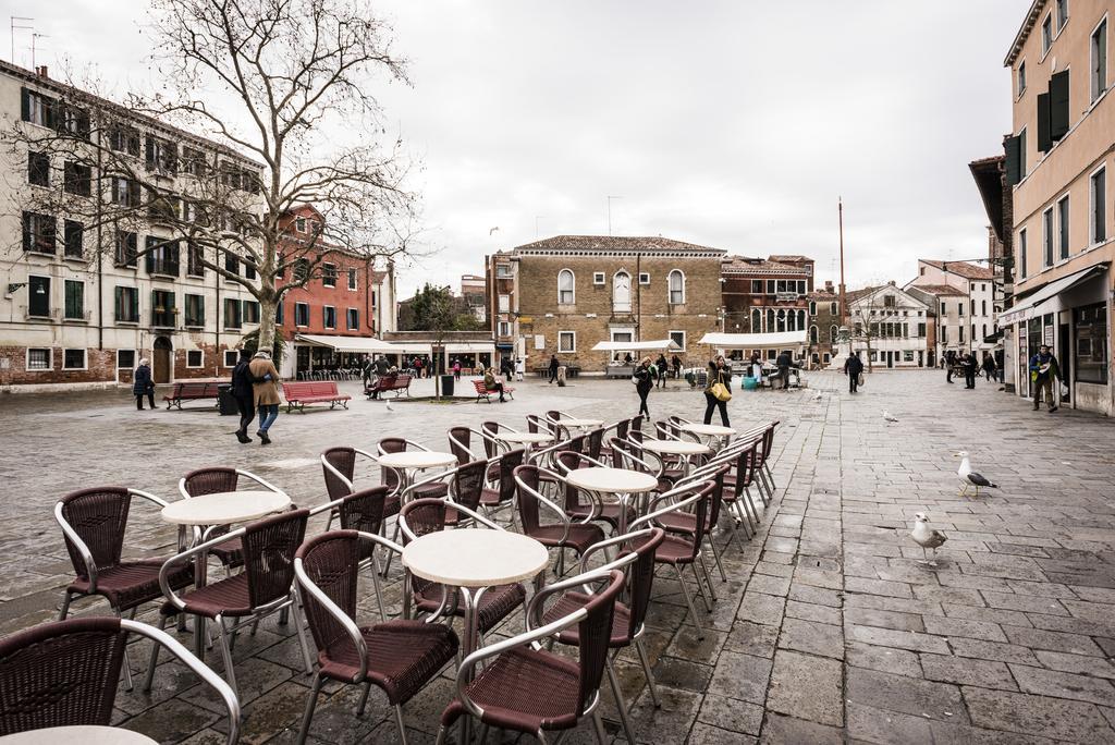Myplace Campo Santa Margherita Apartments Venecia Exterior foto
