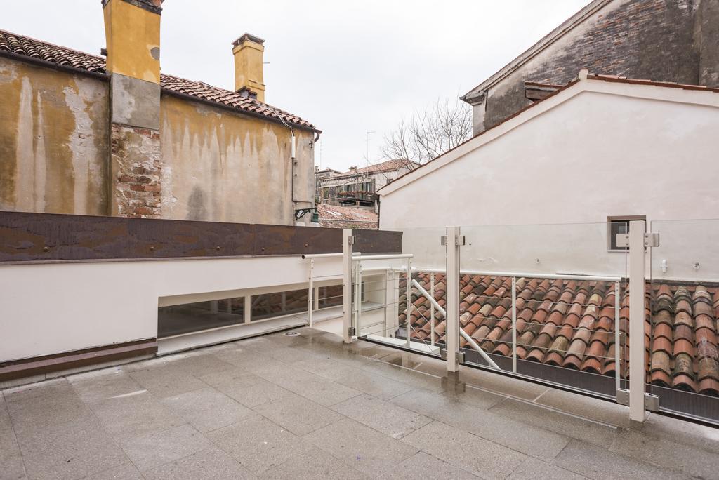 Myplace Campo Santa Margherita Apartments Venecia Exterior foto