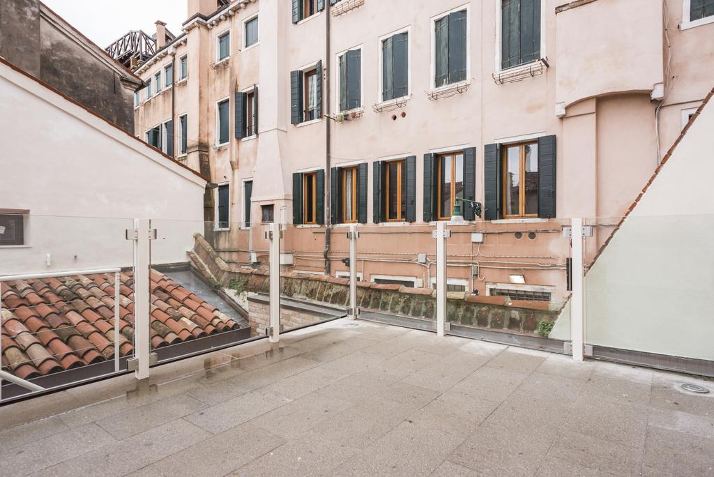 Myplace Campo Santa Margherita Apartments Venecia Exterior foto