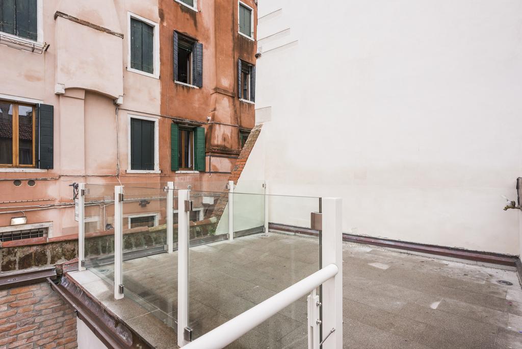 Myplace Campo Santa Margherita Apartments Venecia Exterior foto
