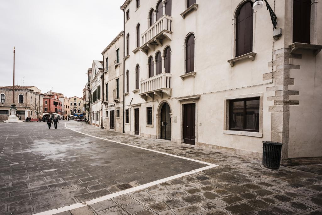 Myplace Campo Santa Margherita Apartments Venecia Exterior foto