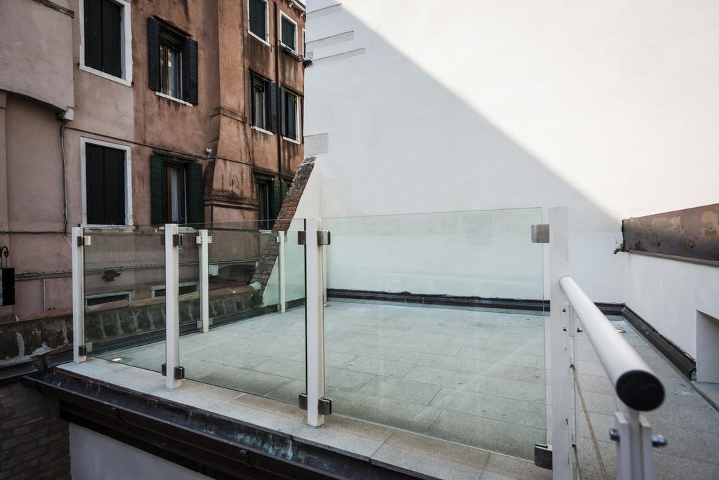 Myplace Campo Santa Margherita Apartments Venecia Exterior foto